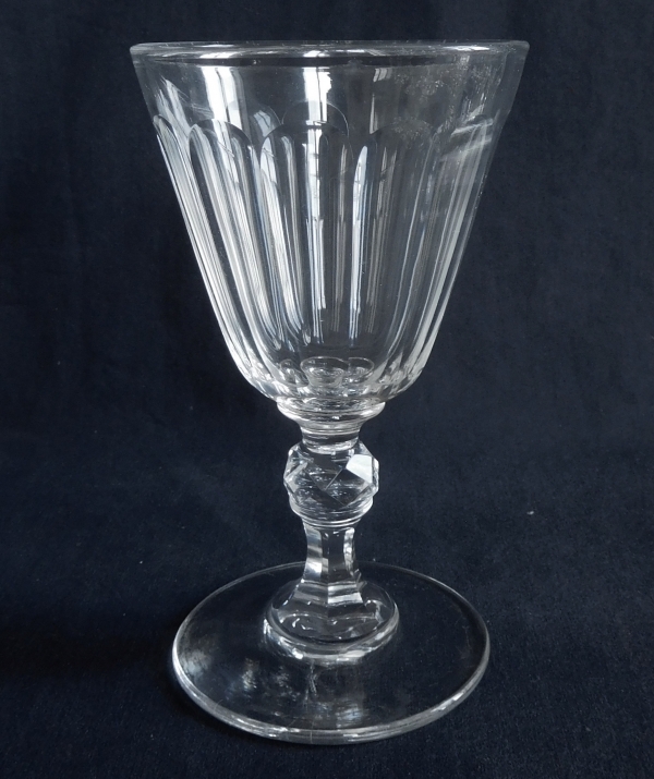 Détail — Verre à porto en cristal de Baccarat taillé, époque XIXe vers 1850 - 10cm