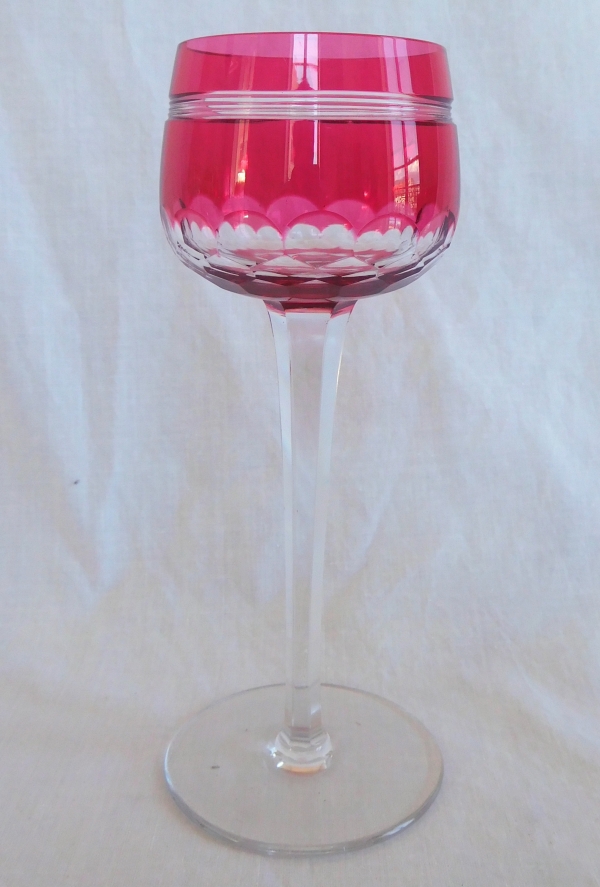 Detail — Baccarat crystal champagne glass, Chauny pattern, pink overlay crystal