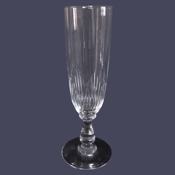 Flûte à champagne en cristal de Baccarat, modèle Jeux d'Orgues de côtes creuses