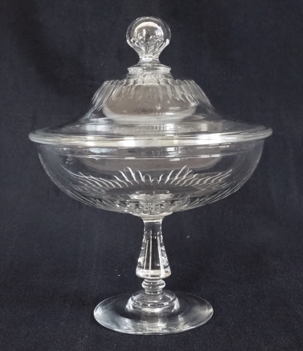 Détail — Drageoir en cristal de Baccarat, modèle Jeux d'Orgues de côtes creuses