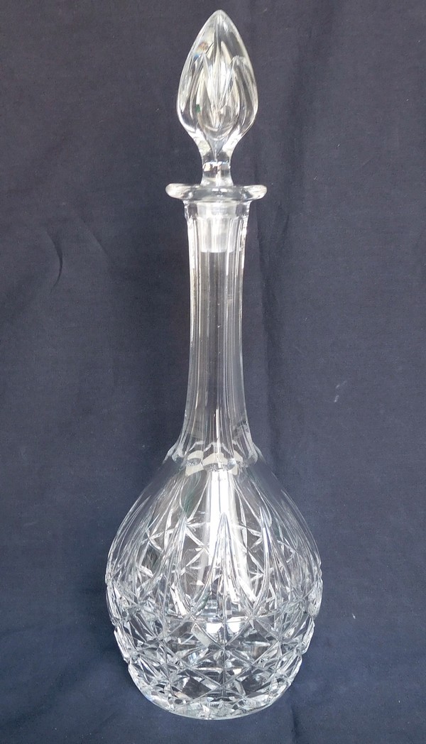 Détail — Carafe à vin en cristal de St Louis, modèle Tarn - signée - NEUVE (étiquette)