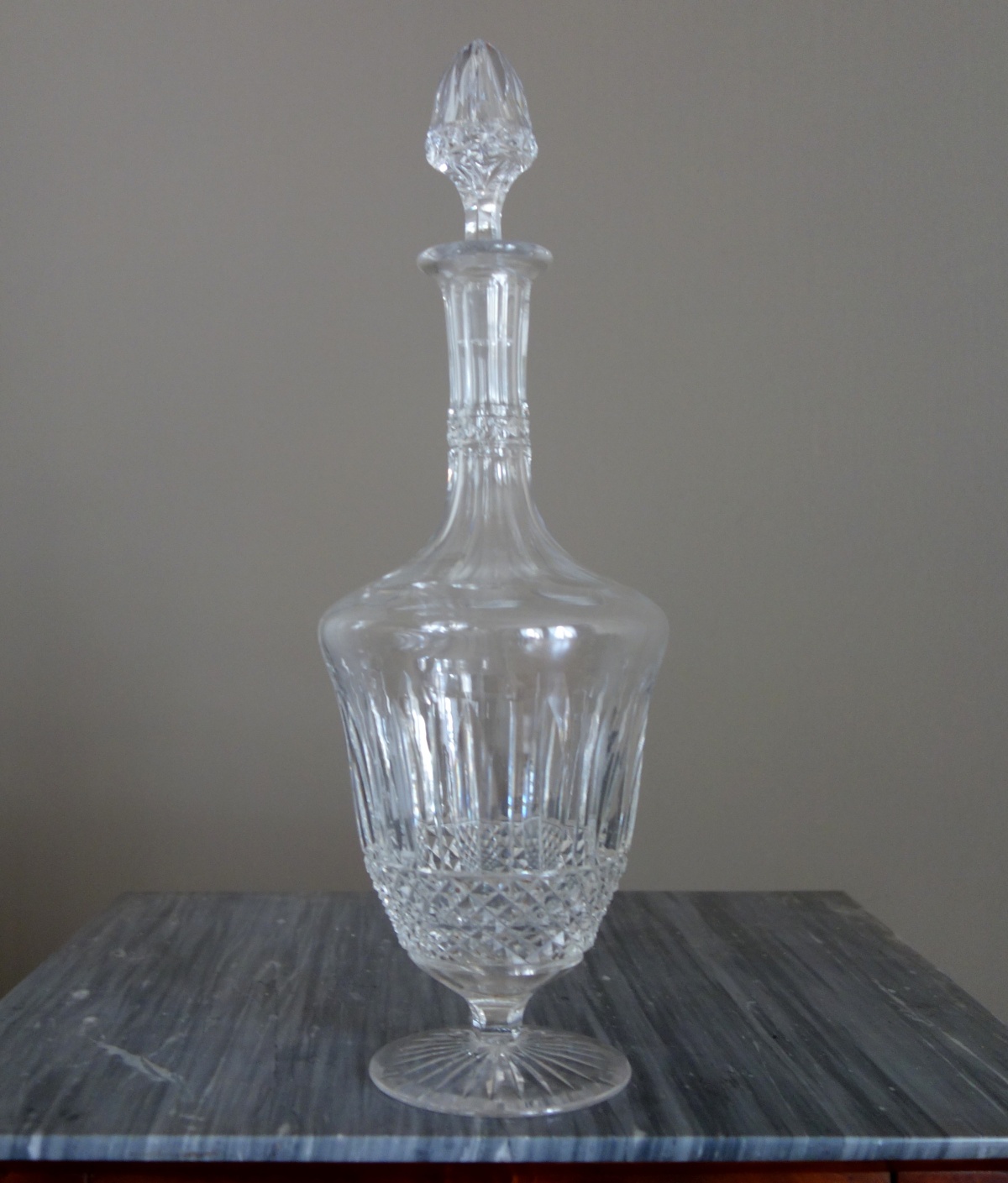 Detail — Tall St Louis crystal wine bottle / decanter, Tommy pattern - 36cm