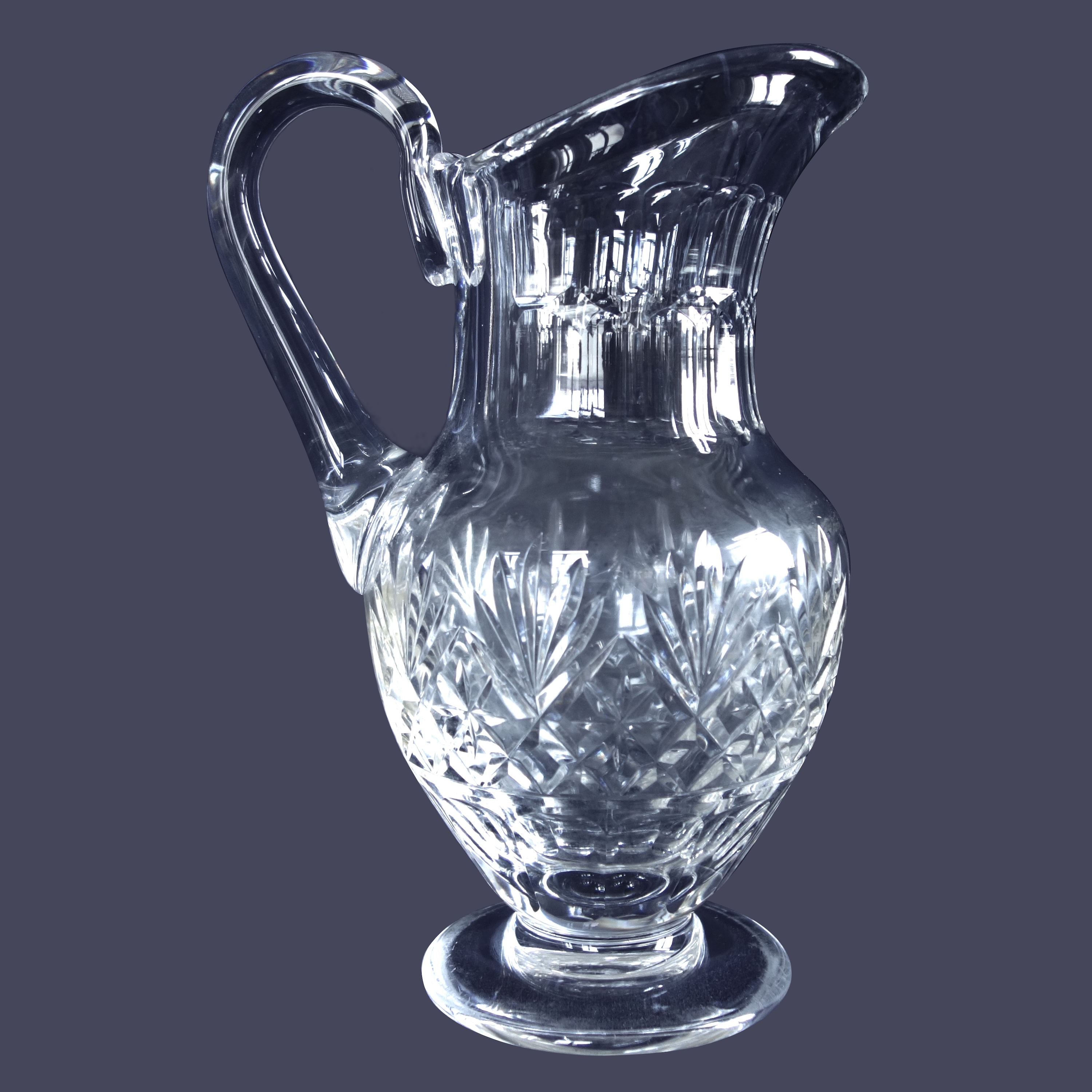 Pichet / broc / carafe à eau en cristal de St Louis, modèle Massenet - signé
