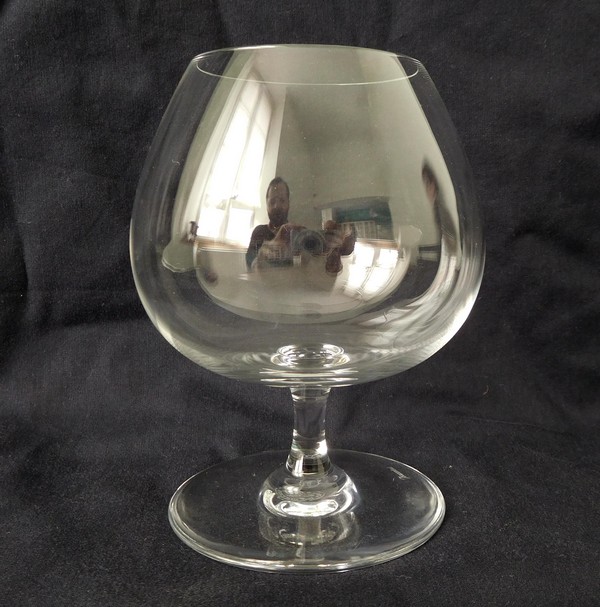 Détail — Verre à cognac en cristal de Baccarat, modèle Perfection / Oenologie - signé