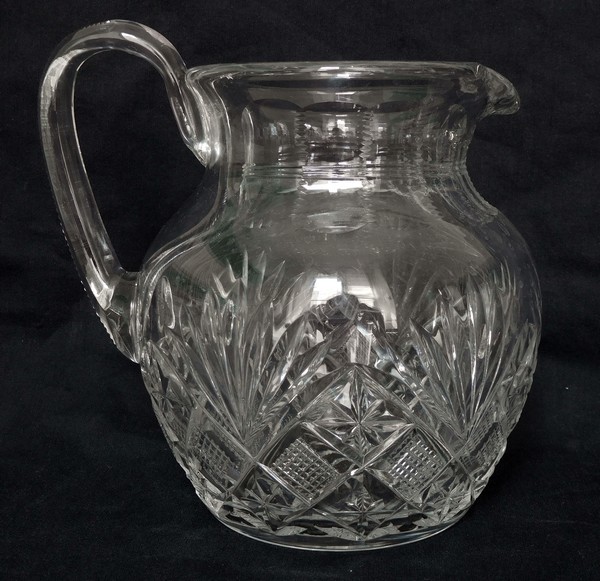 Détail — Pichet / broc en cristal taillé de St Louis, modèle Gavarni - signé