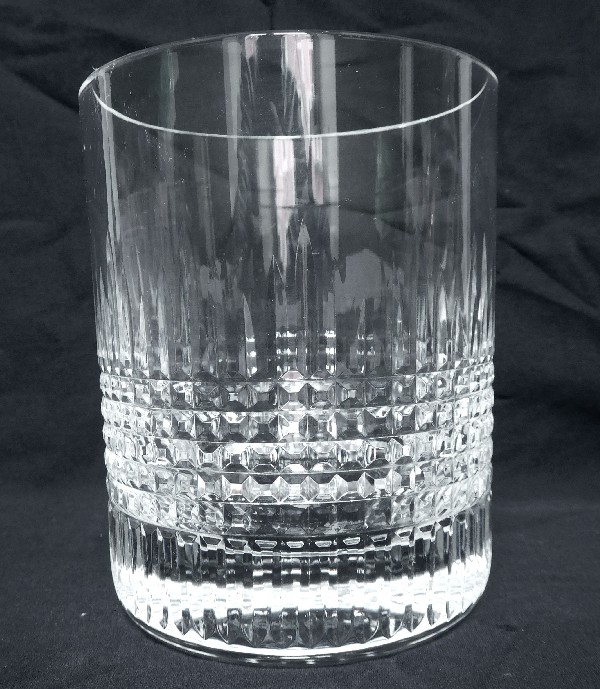 Détail — Grand verre à whisky en cristal de Baccarat, modèle Nancy - signé