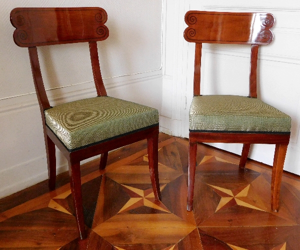 Détail — Paire de chaises en acajou et ébène, époque Consulat
