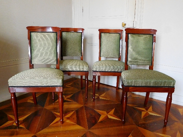 Détail — Jacob Desmalter : série de 4 chaises en acajou d'époque Empire - estampillées