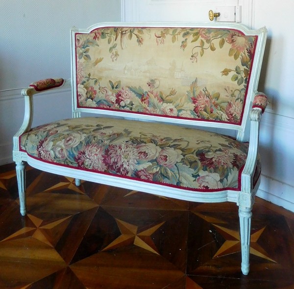 Détail — Canapé 2 places d'époque Louis XVI, tapisserie d'Aubusson