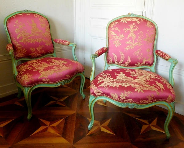 Detail — Pierre Bara : pair of Louis XV armchairs - Chinese decoration - stamped