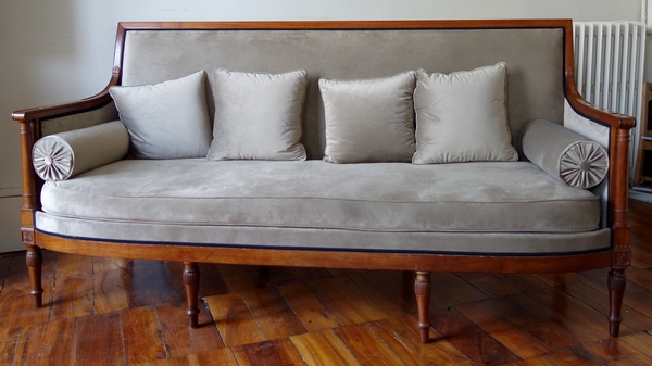 Detail — Georges Jacob : French Directoire mahogany sofa, late 18th century - stamped