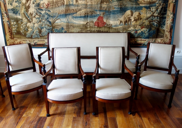Détail — Salon d'époque Directoire Consulat en acajou  : canapé et 4 fauteuils - vers 1800