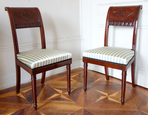 Détail — Paire de chaises à l'étrusque en acajou attribuées à Jacob - époque Directoire