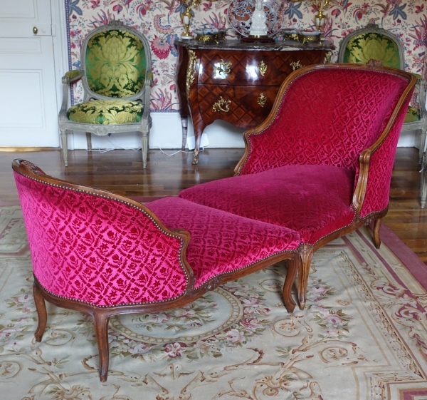 Detail — Louis XV chaise longue, 18th century