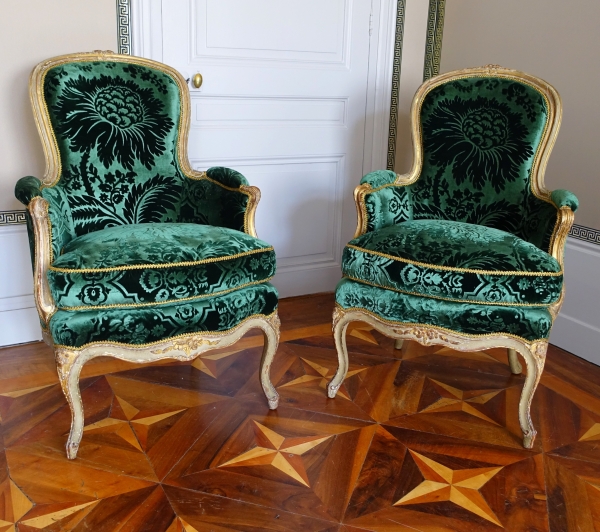 Detail — Pair of Louis XV bergeres signed Louis Delanois - France, 18th century