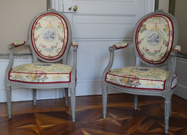 Detail — Claude Sené : pair of Louis XVI cabriolet armchairs - stamped