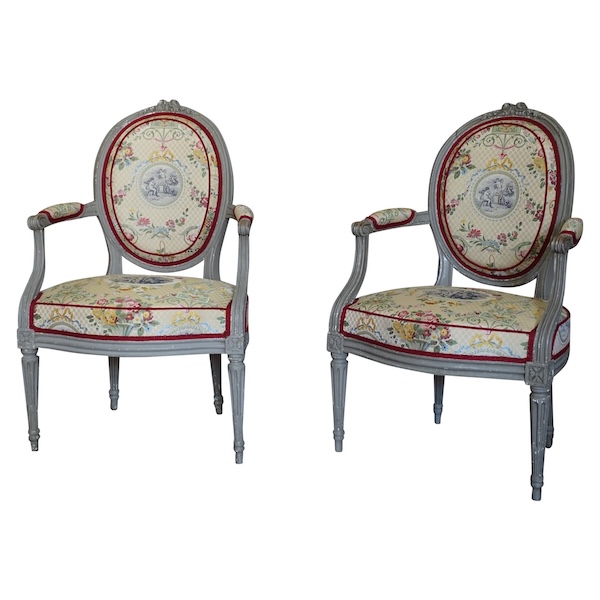Claude Sené : paire de fauteuils cabriolet médaillon d'époque Louis XVI - estampille