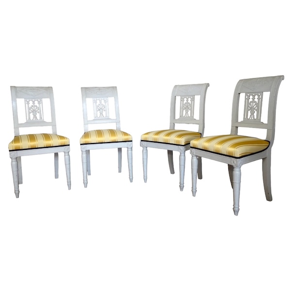 Suite de 4 chaises à l'étrusque en bois finement sculpté & laqué, époque Directoire, vers 1795
