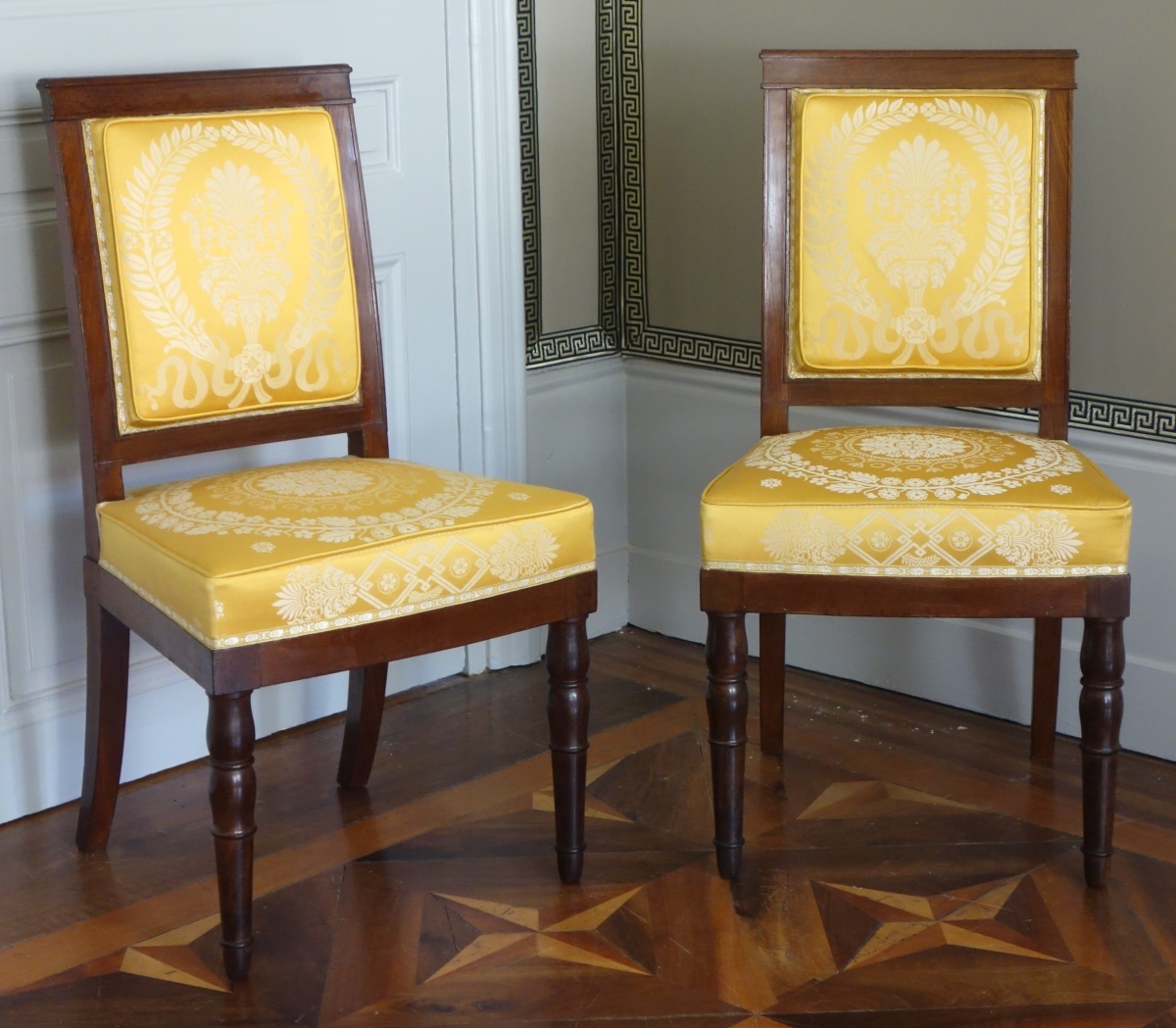 Detail — Jacob Desmalter : pair of Empire mahogany chairs - stamped