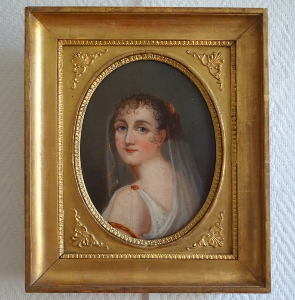 Detail — Empire portrait of a young lady wearing antique-fashioned clothes, 19th century oil on canvas - 38cm x 32cm