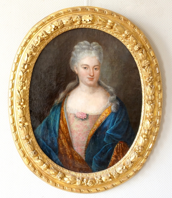 Détail — Ecole française du XVIIIe siècle, grand portrait de Princesse du Sang, époque Louis XIV vers 1700