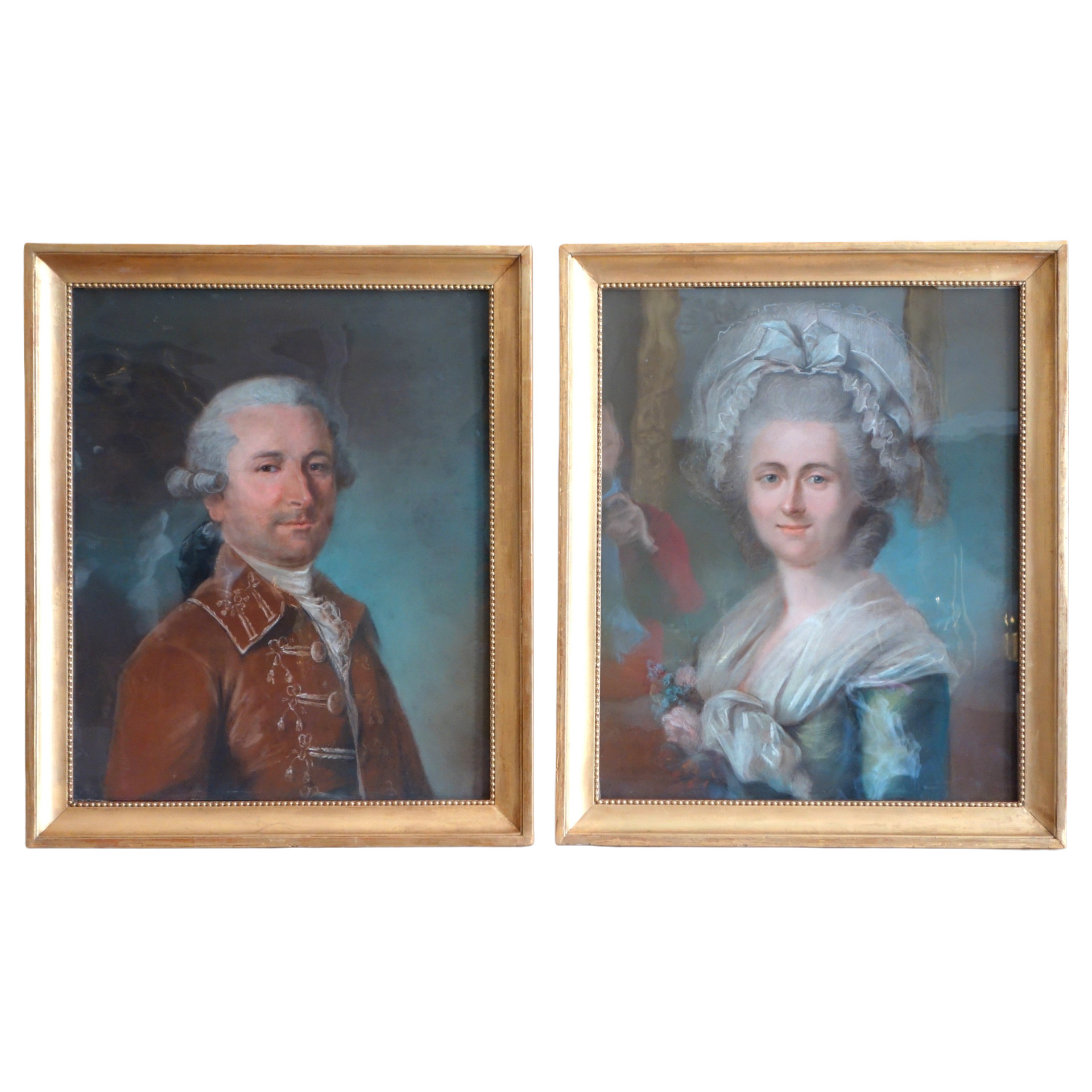 Ecole Française du XVIIIe siècle, paire de portraits pastels d'époque Louis XVI