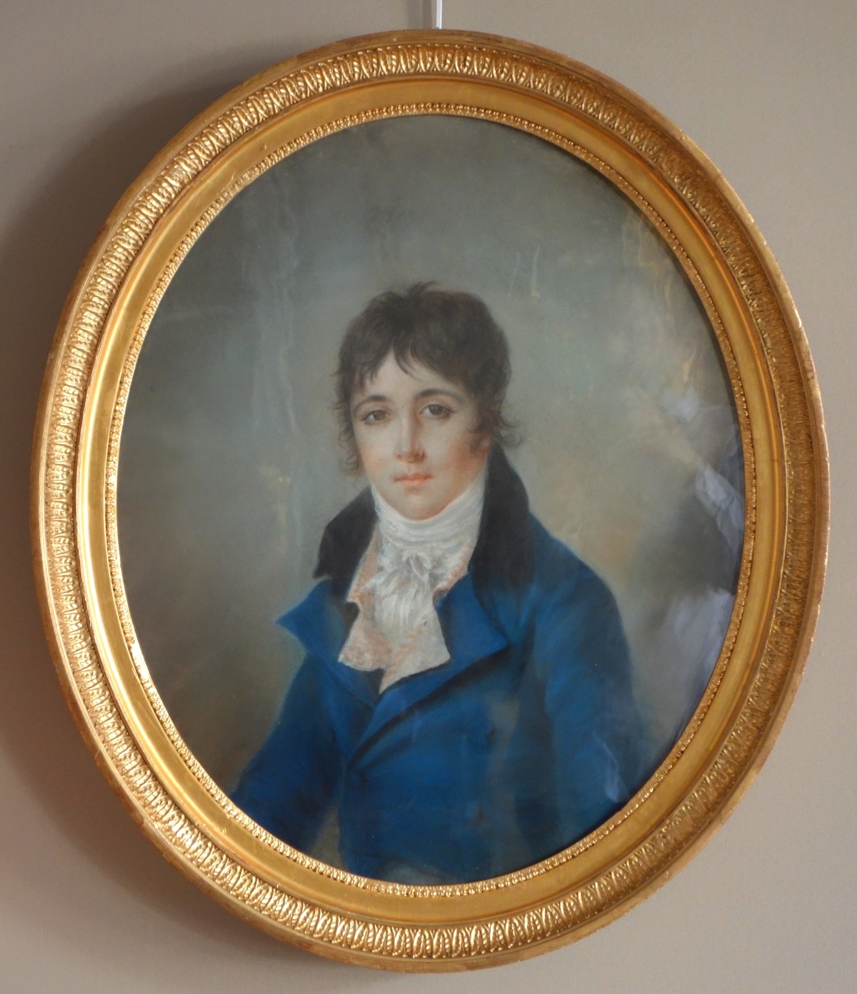 Detail — Early 19th century French school, pastel portrait of a young man - Empire period