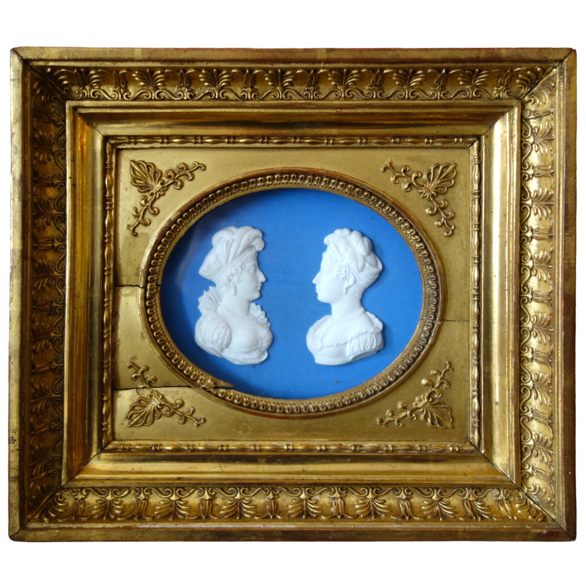 Sevres : biscuit portraits of Duchess of Angouleme and Duchess of Berry in the style of Wedgwood